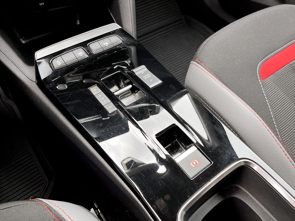 Bild på GS-Line 1.2 Turbo 130hk Aut - B-KAMERA, CARPLAY