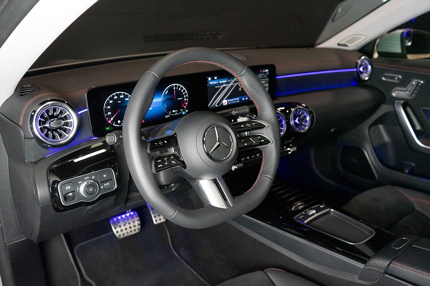 Mercedes-Benz CLA 250 e AMG Advanced Plus 218hk