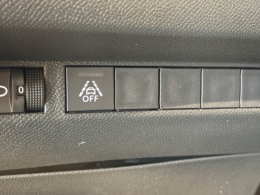 Bild på Active Pack 1.2 PT 100hk - CARPLAY, BACKSENSORER