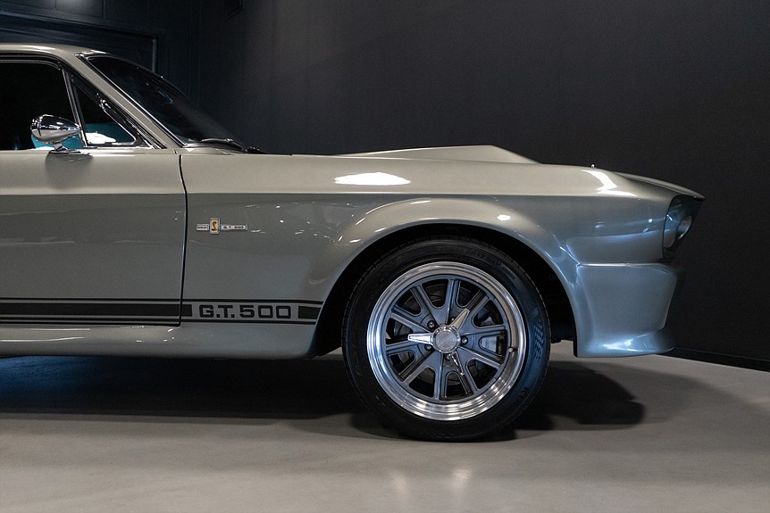 Ford Mustang Fastback ELEANOR TRIBUTE 495hk
