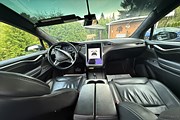 Tesla Model X 90D 423HK Dual CCS 22"