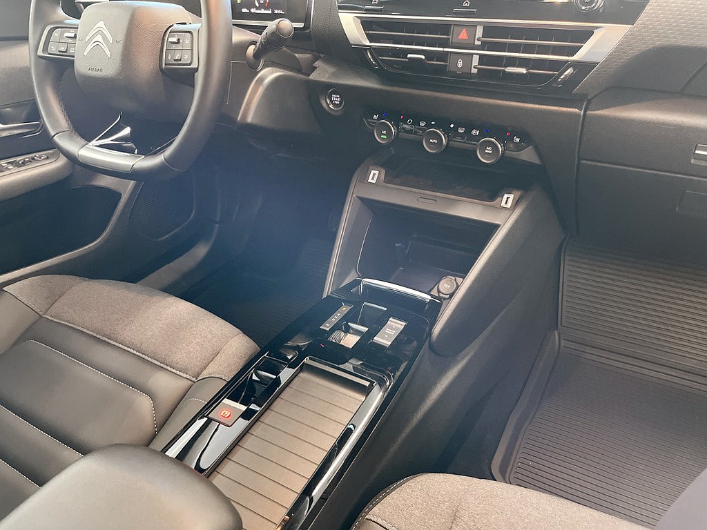 Bild på Shine 1.2 PT 130hk Aut - B-KAMERA, CARPLAY, NAVI