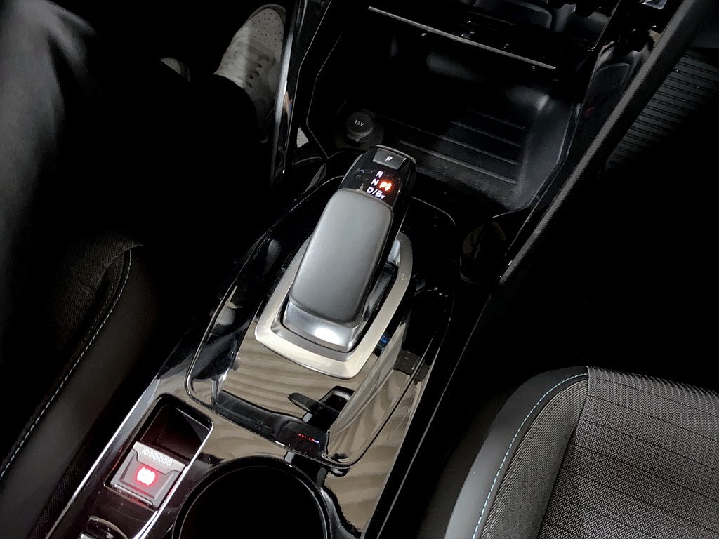 Bild på Allure Pack 50kWh 136hk Aut - B-KAMERA,CARPLAY,NAV