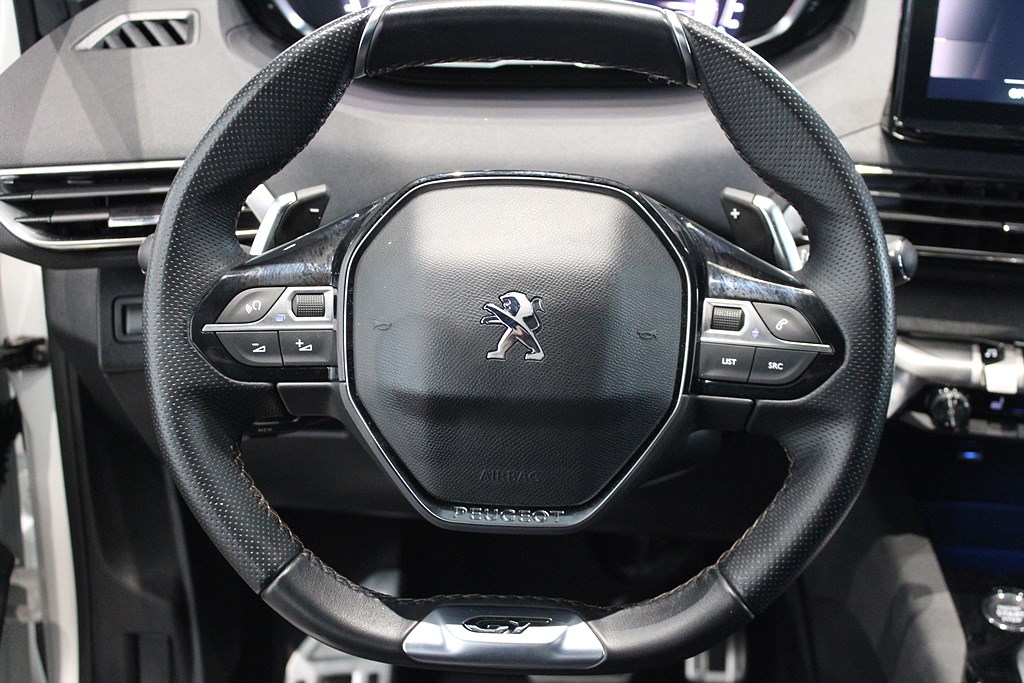 Bild på GT 1.2 PT 130hk Aut - B-KAMERA, CARPLAY