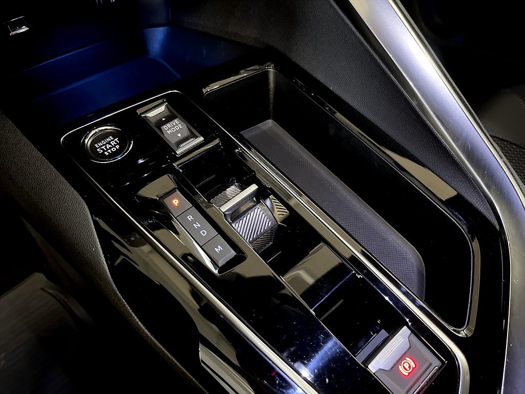Bild på GT 1.2 PT 130hk Aut - B-KAMERA, CARPLAY