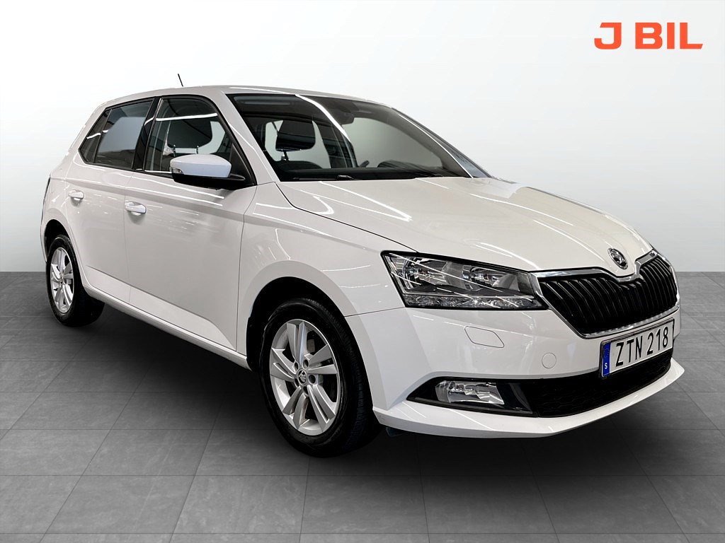 Style 1.0 TSI 95hk - CARPLAY, P-SENSORER BAK