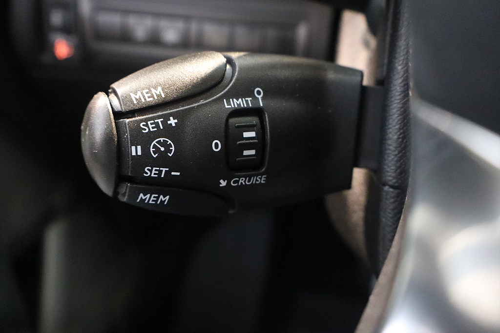 Bild på SW Active 1.2 PT 130hk Aut - CARPLAY, BACKSENSORER