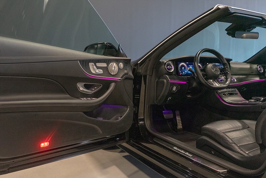 Mercedes-Benz E 300 AMG Cabriolet 258hk