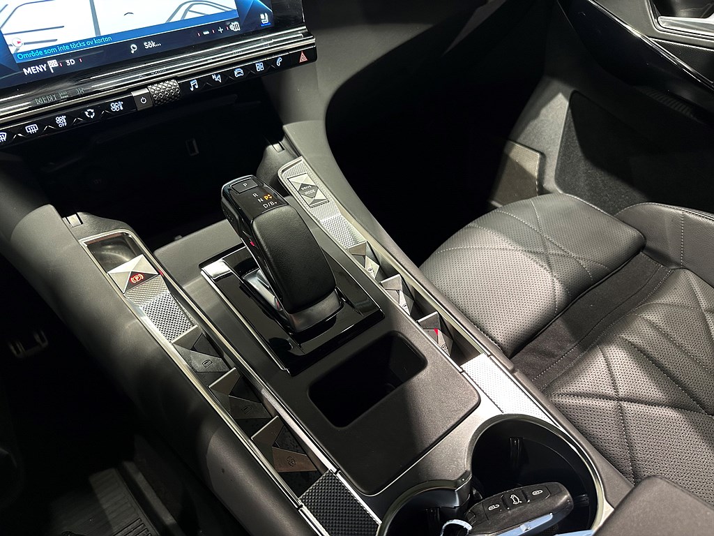 Bild på Rivoli Exclusive E-Tense 300hk Aut AWD - PANO, FOCAL, MASSAGE