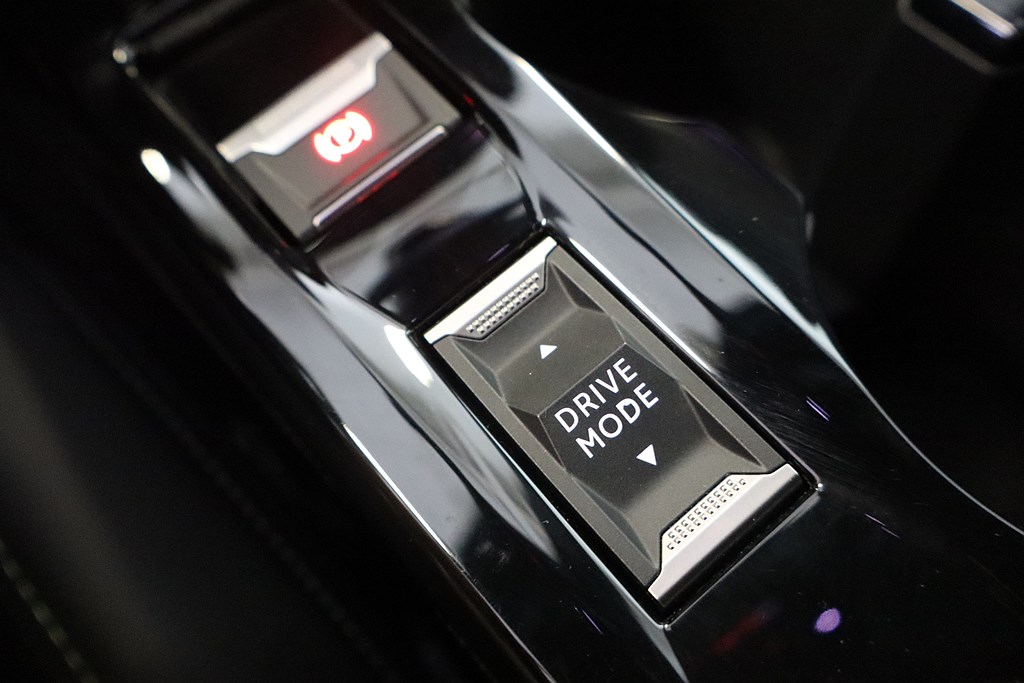 Bild på GT 1.2 PT 130hk Aut - B-KAMERA, CARPLAY