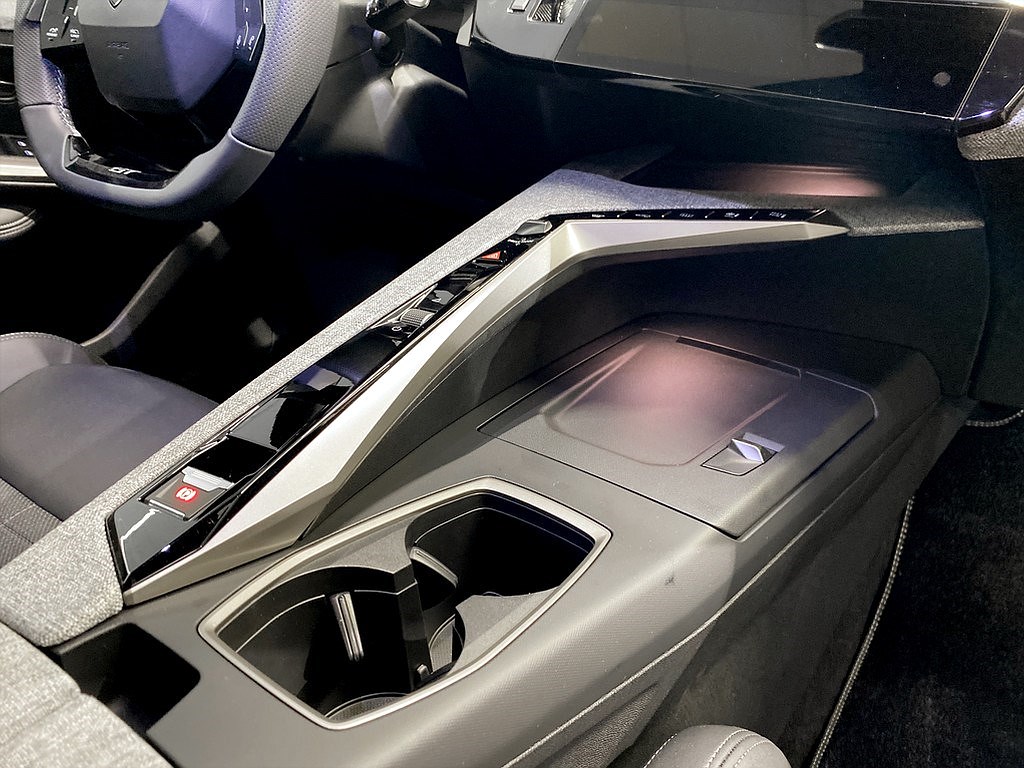 Bild på GT Hybrid 145hk Aut - B-KAMERA,CARPLAY,NAV