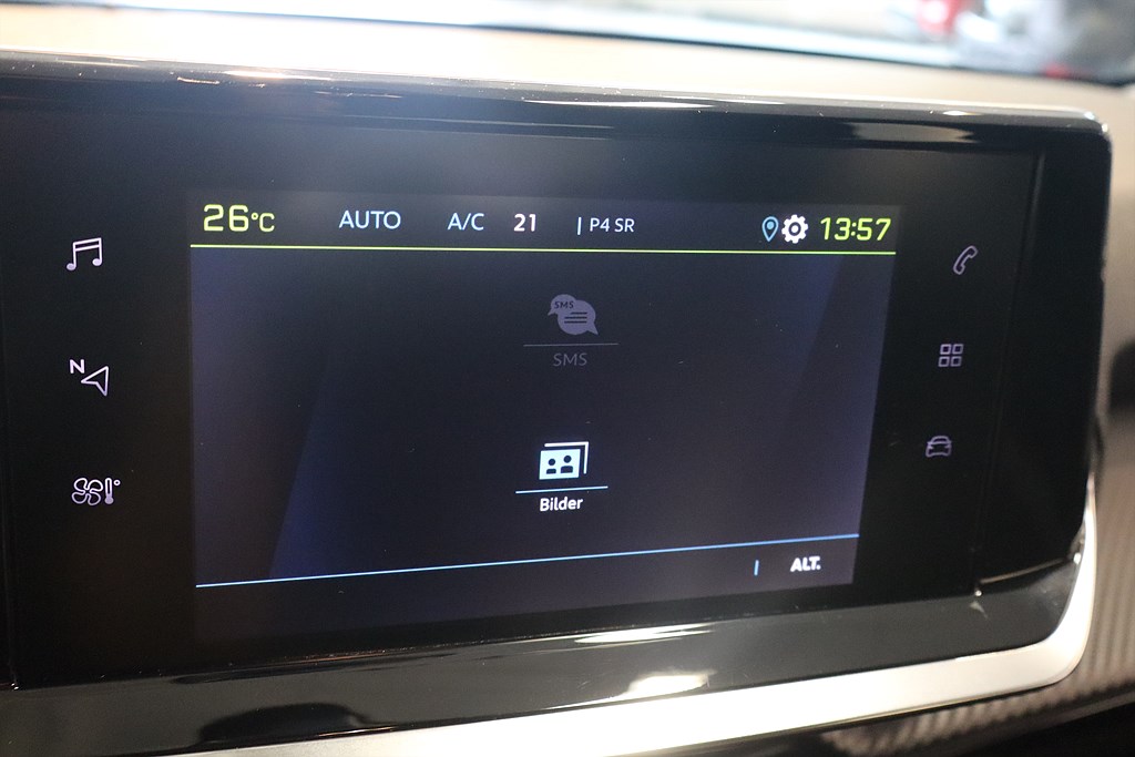 Bild på Active Pack 50kWh 136hk Aut - CARPLAY, BACKSENSORER