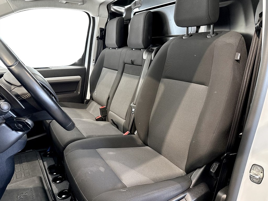 Bild på PRO+ 2.0 BHDi 145hk Aut L3 - B-KAMERA, M-VÄRME