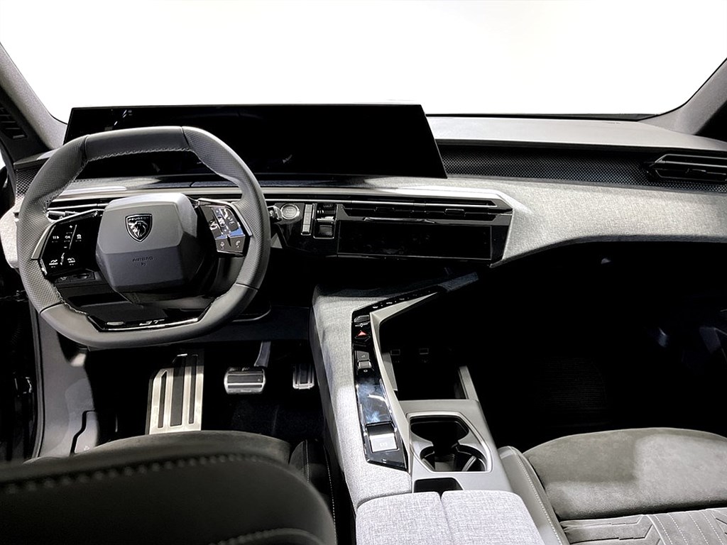 Bild på GT Ultimate+ Hybrid 145hk Aut - OMGÅENDE LEVERANS!