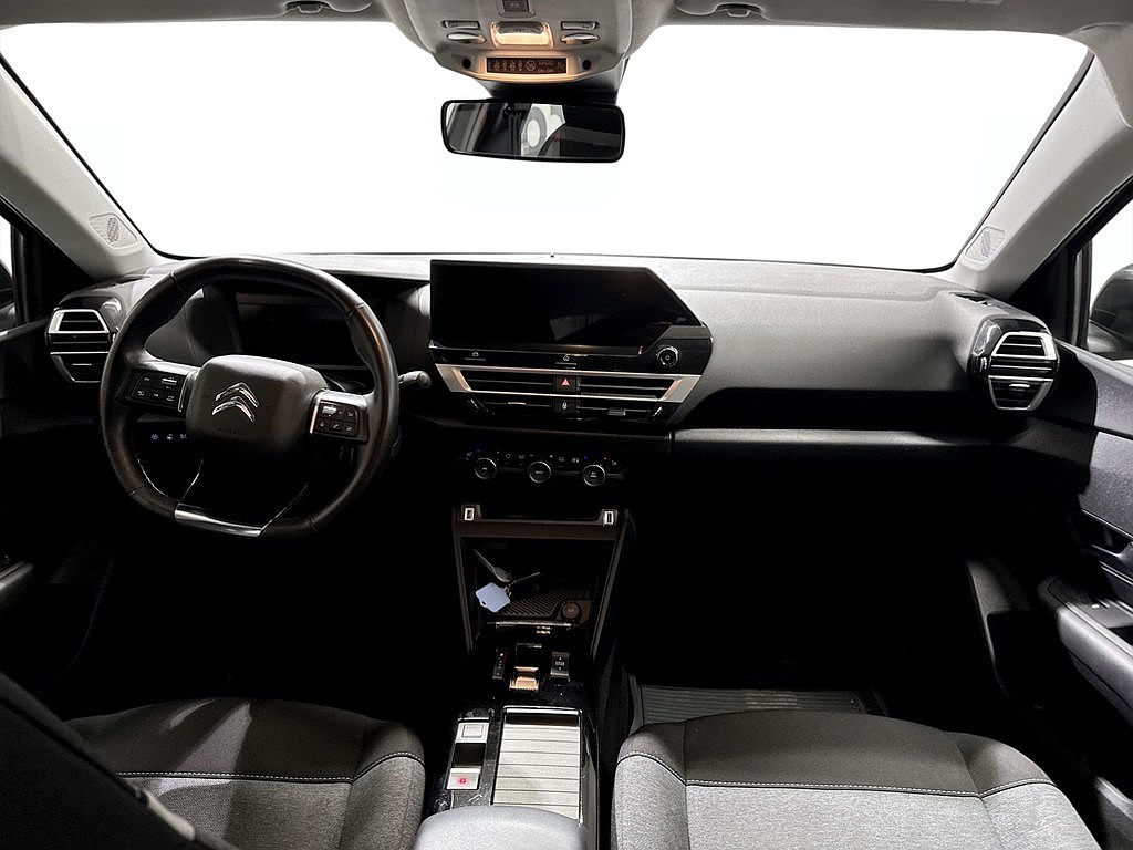 Bild på Feel 50kWh 136hk Aut - CARPLAY, RATTVÄRME