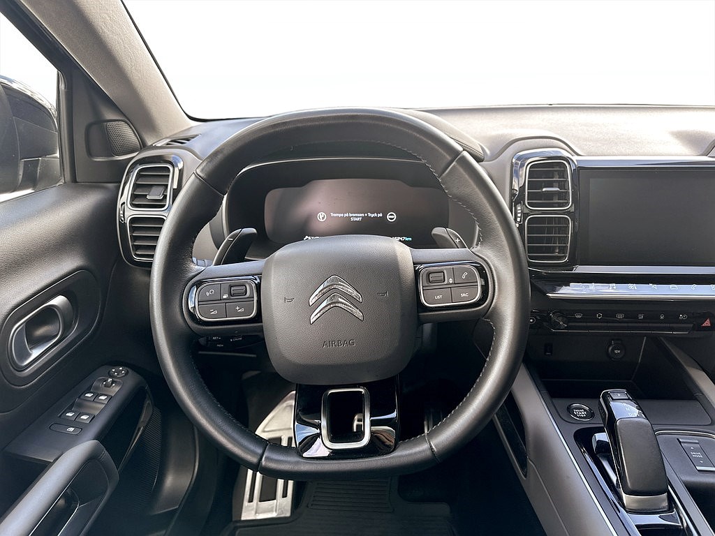 Bild på Shine Exclusive PHEV 225hk Aut - PANORAMA, DRAG