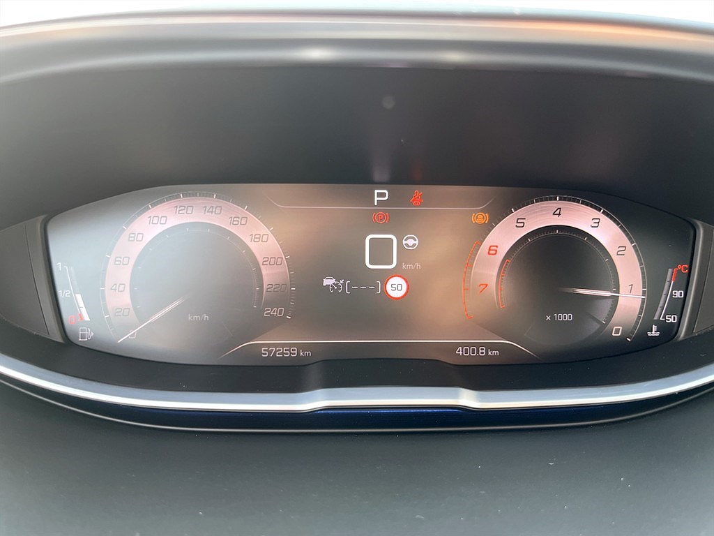 Bild på GT Black Pack 1.2 PT 130hk Aut - B-KAMERA, CARPLAY