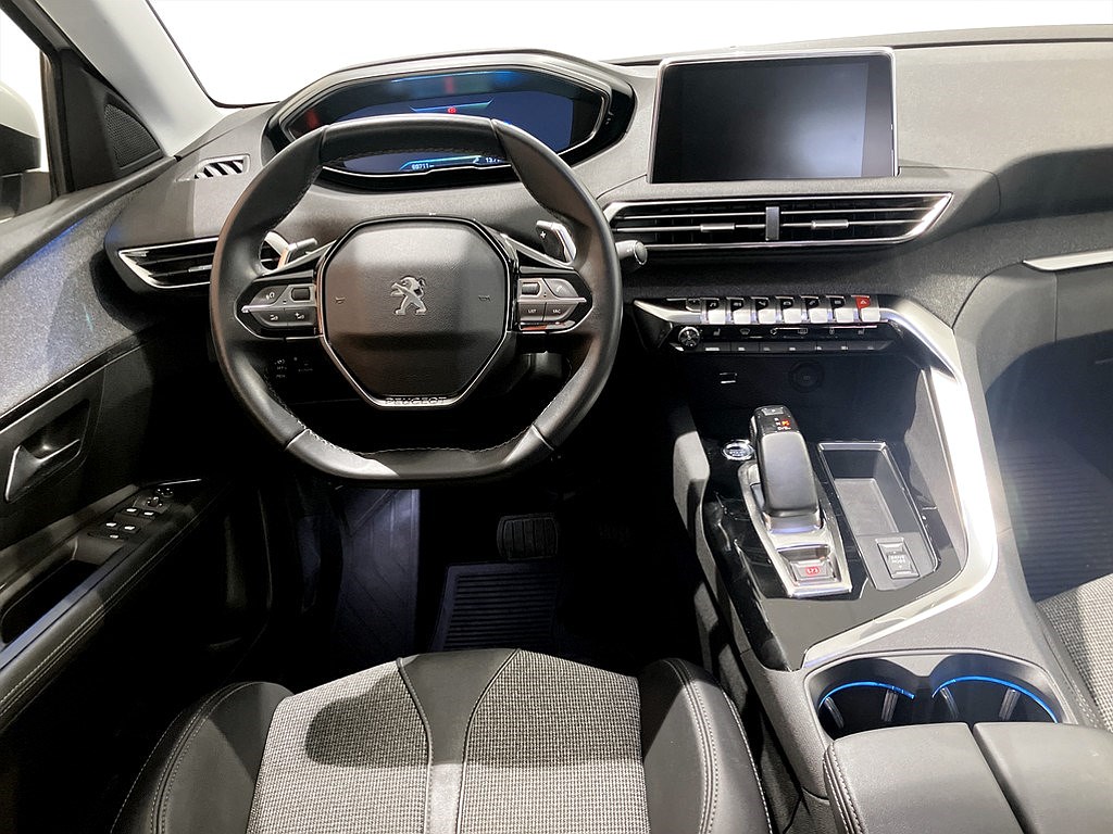 Bild på Allure PHEV 225hk Aut - CARPLAY, MOTORVÄRMARE