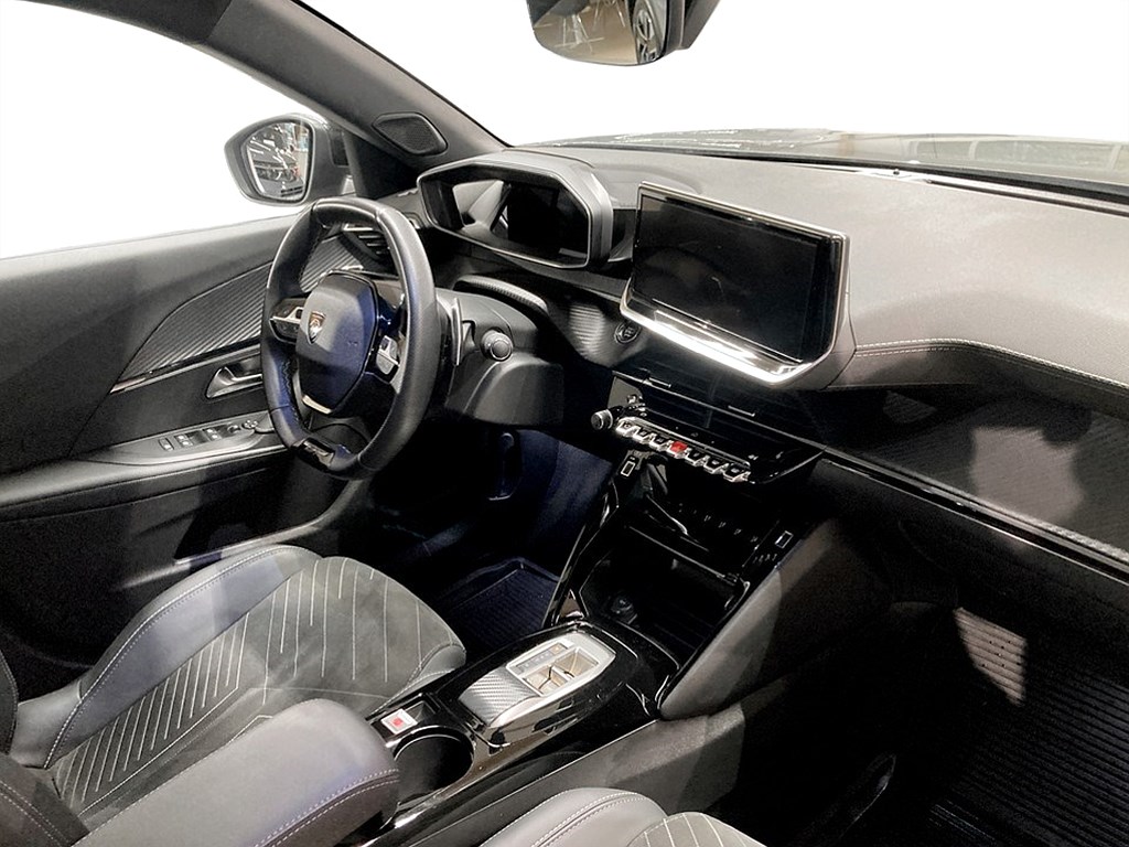 Bild på GT 1.2 PT 130hk Aut - B-KAMERA, CARPLAY