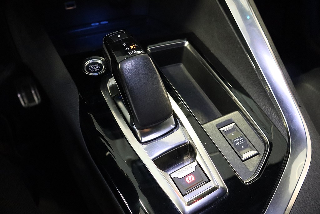 Bild på GT Ultimate Business Hybrid 225hk Aut - 360-KAMERA, NAV