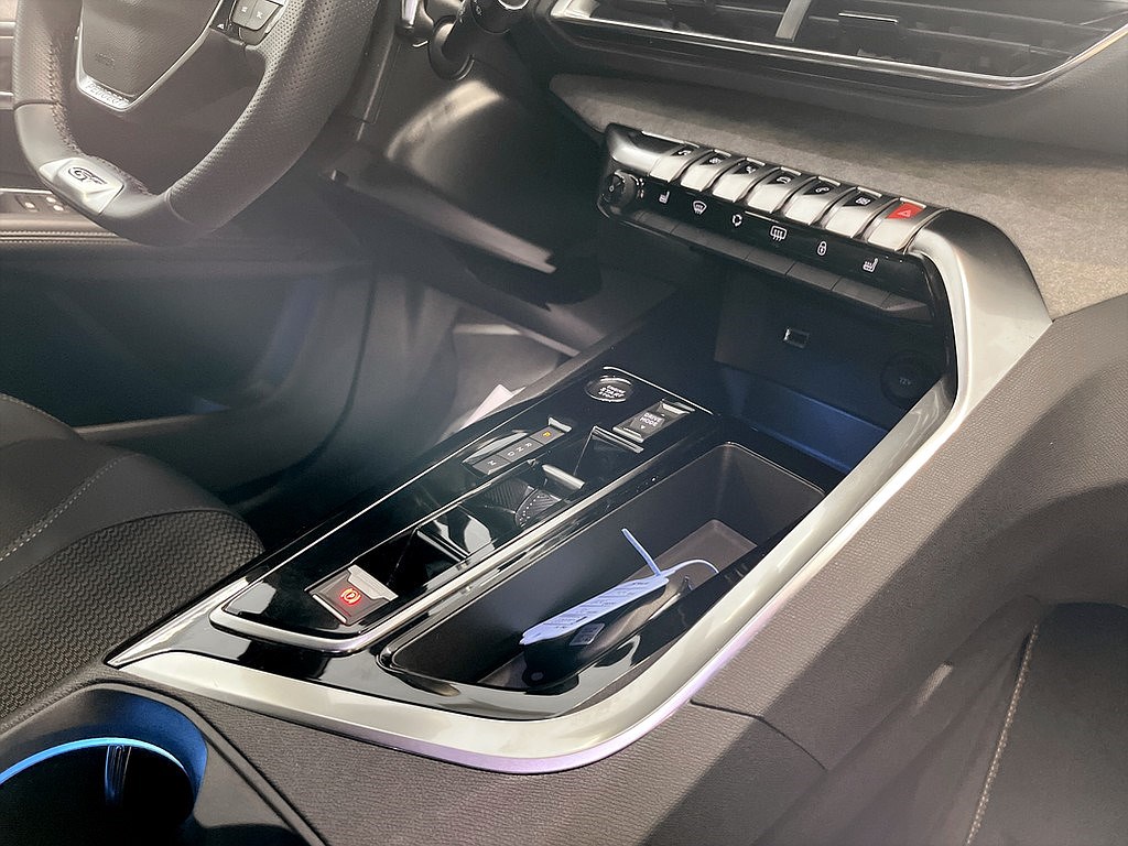 Bild på GT 1.2 PT 130hk Aut - CARPLAY, B-KAMERA