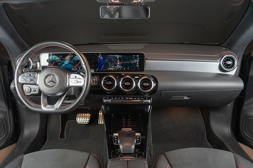 Mercedes-Benz CLA 180 d AMG Coupé 116hk