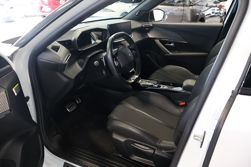 Bild på GT 1.2 PT 130hk Aut - B-KAMERA, CARPLAY, NAV