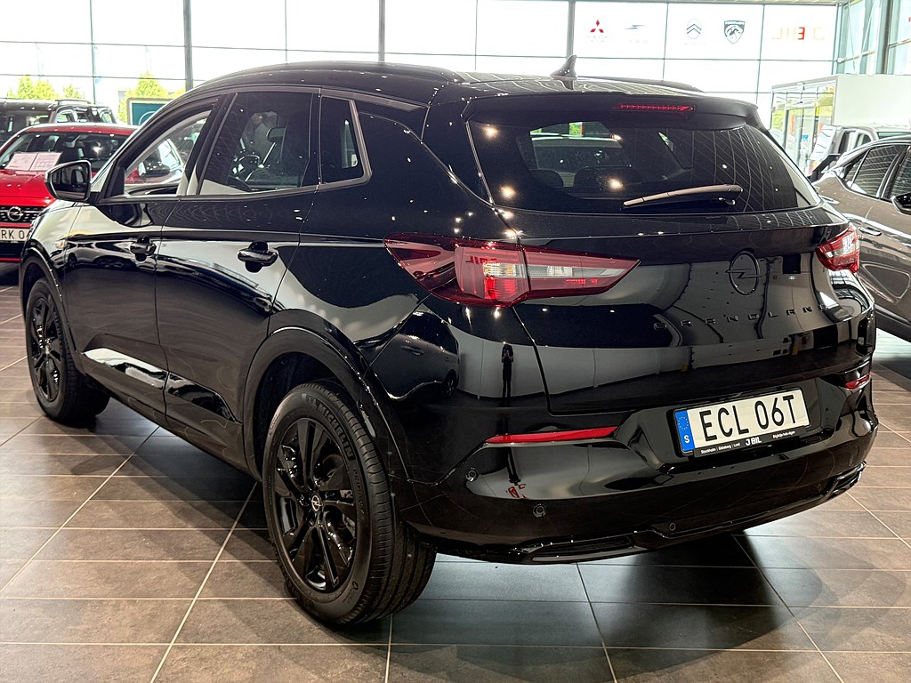 Bild på GS-Line 1.2 PT 130hk Aut - B-KAMERA, CARPLAY