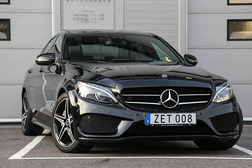 Mercedes-Benz C 220 d AMG Panorama 1-Ägare
