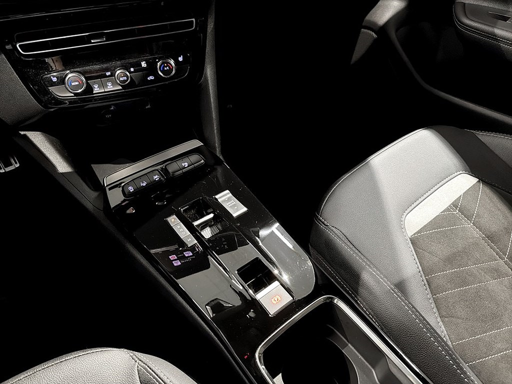 Bild på Ultimate 1.2 Turbo 130hk Aut - B-KAMERA, CARPLAY