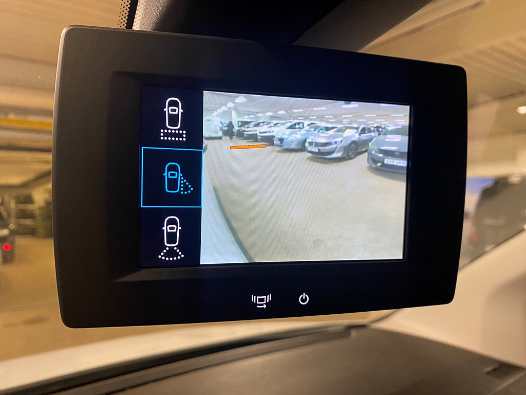 Bild på Premium Business  1.5 BHDi 130hk Aut L2 - DRAG
