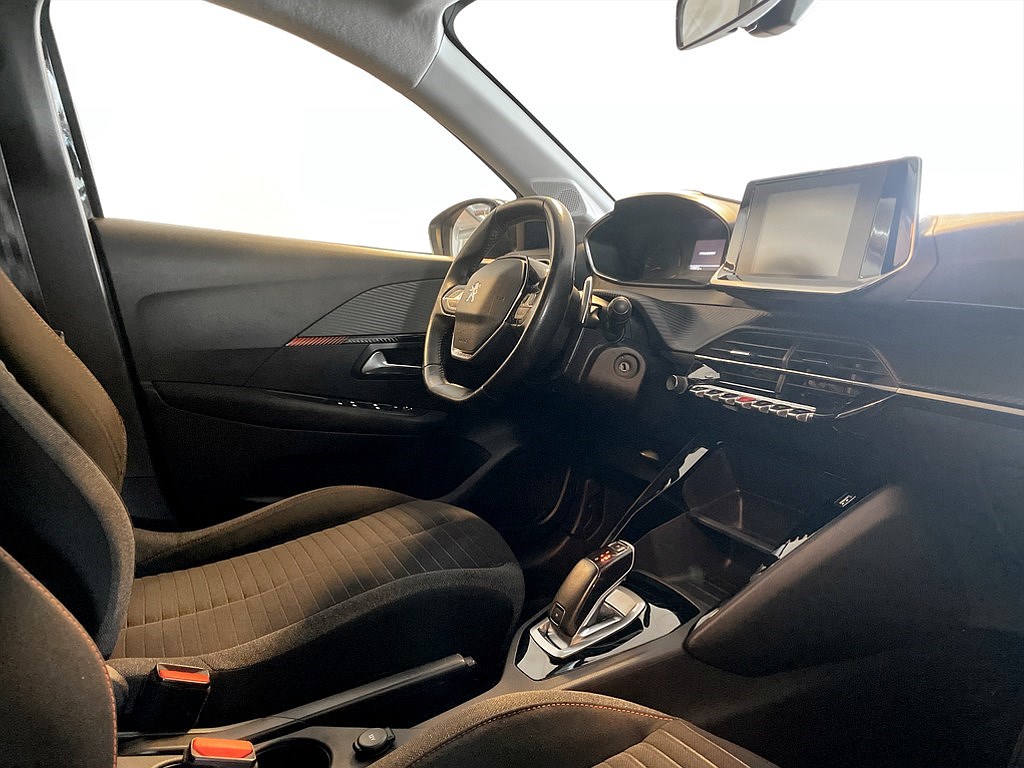 Bild på Active 1.2 PT 100hk Aut - CARPLAY, P-SENSORER BAK