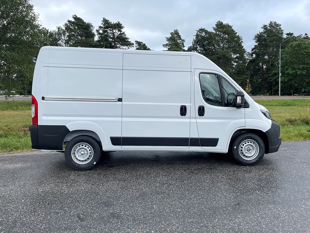 Bild på 140hk AT8 L2H2 Aut - HYRBIL