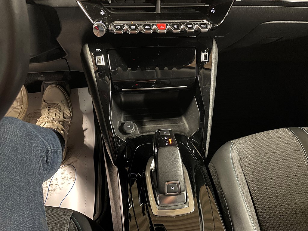 Bild på Allure 1.2 PT 130hk Aut - B-KAMERA, CARPLAY