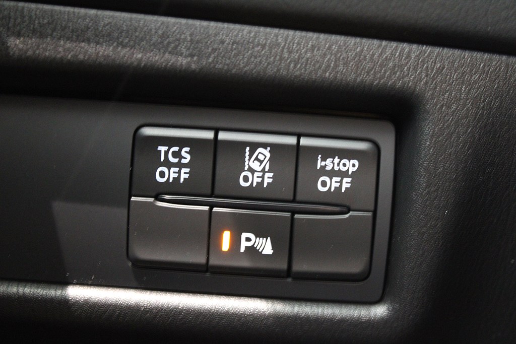 Bild på 2.0 SKYACTIV-G 165hk Aut - B-KAMERA, NAVI