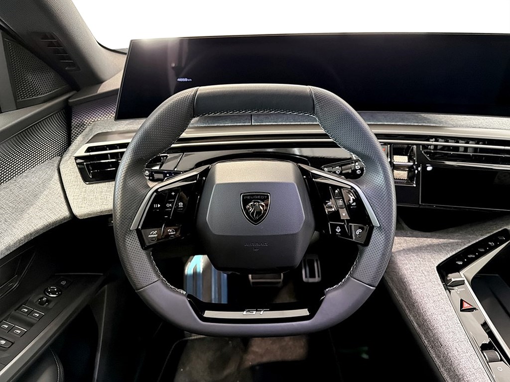 Bild på GT Hybrid 145hk Aut - NYA VINTERHJUL INGÅR!