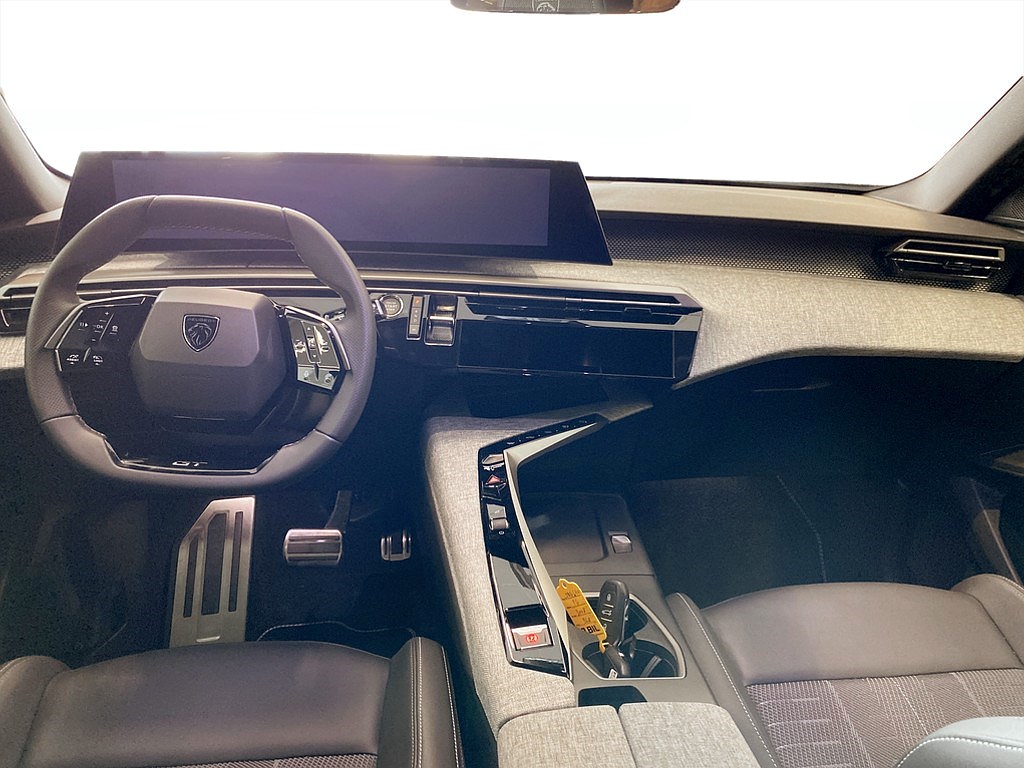 Bild på GT Hybrid 145hk Aut - B-KAMERA,CARPLAY,NAV