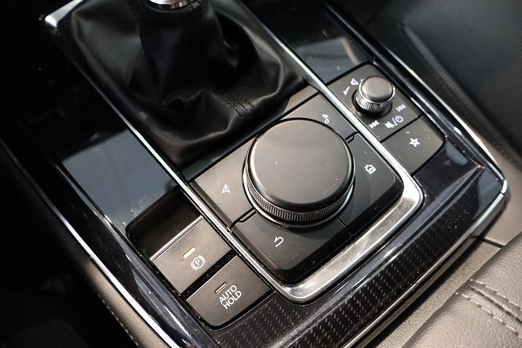 Bild på SKY 2.0 SKYACTIV-X M Hybrid 150hk - B-KAMERA, CARPLAY