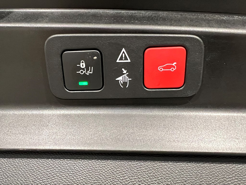 Bild på GT 1.2 PT 130hk Aut - B-KAMERA,NAV,MOTORISERD BAKLUCKA