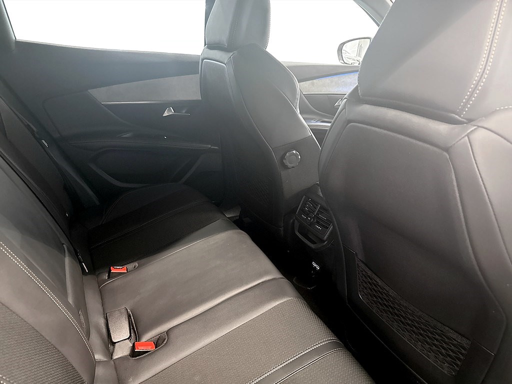 Bild på GT 1.2 PT 130hk Aut - B-KAMERA, CARPLAY