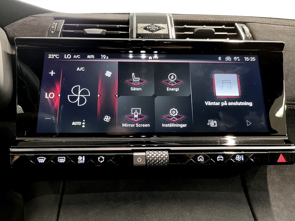 Bild på E-Tense Performance Line+ 300hk Aut AWD - 360-KAMERA, CARPLAY, M-VÄRM