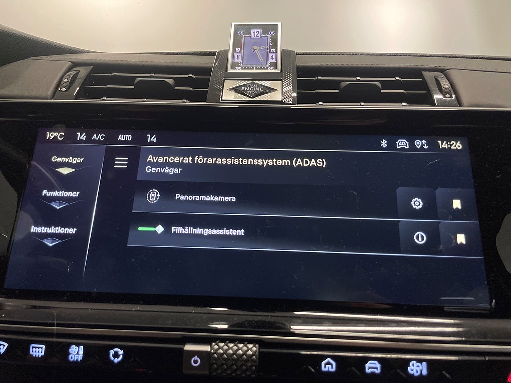 Bild på Exclusive E-Tense 360 Performance 360hk Aut AWD - PANO, 360-KAMERA, FOCAL