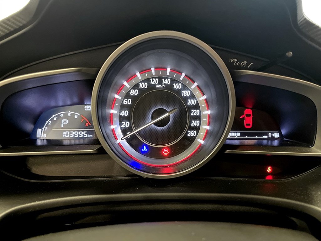 Bild på Sport Core 2.0 SKYACTIV-G 120hk Aut - FARTHÅLLARE