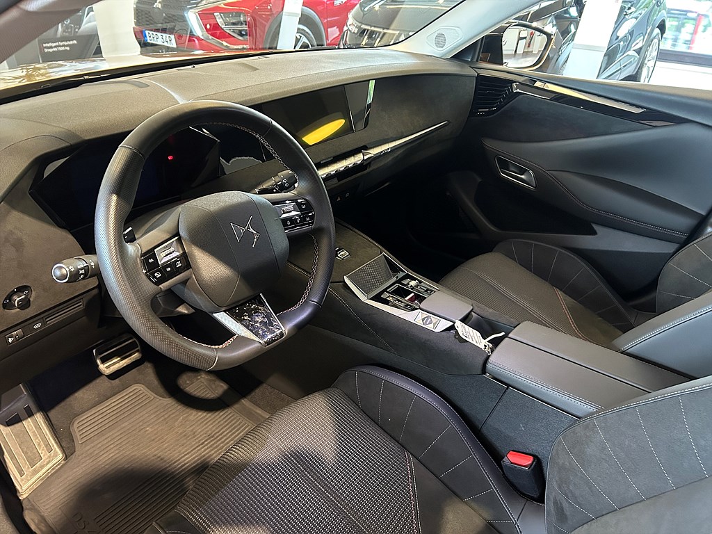 Bild på Performance Line 1.2 PT 130hk Aut - B-KAMERA, CARPLAY