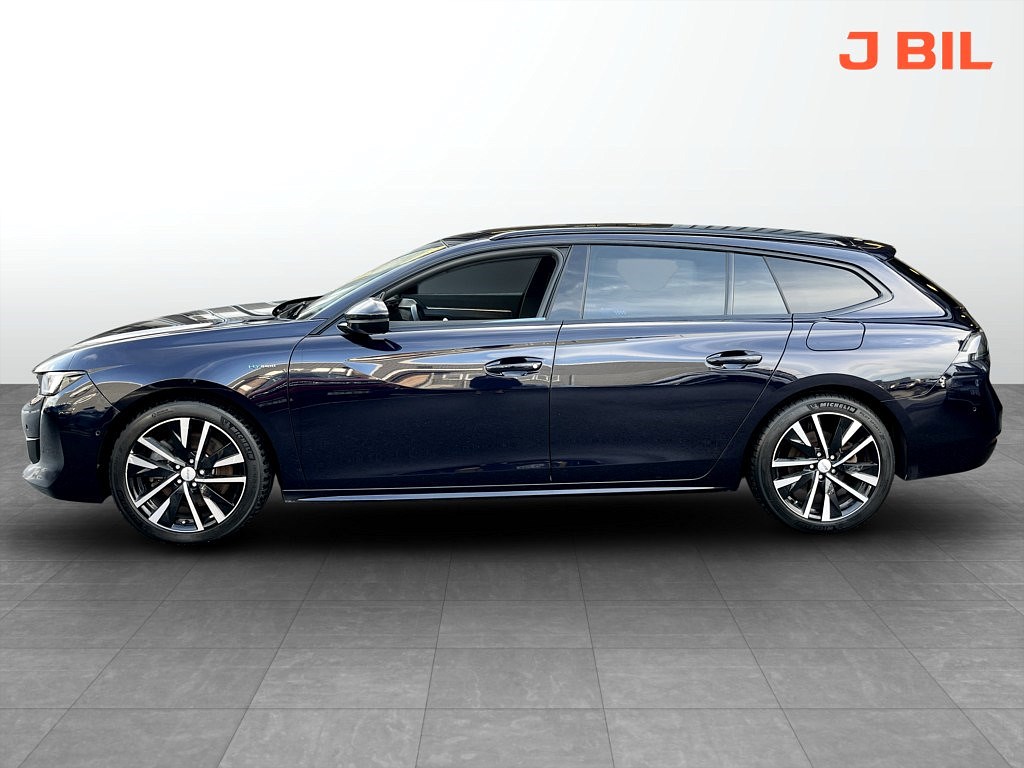 Bild på SW GT PHEV 225hk - B-KAMERA, M-VÄRME