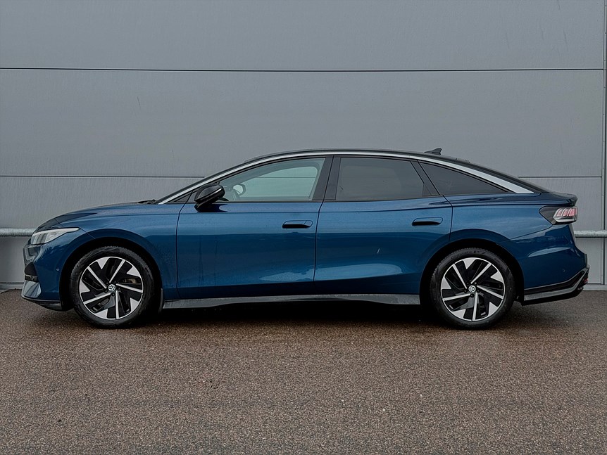 Volkswagen ID.7 Pro Edition / Drag / Head up / Massage - Leasbar