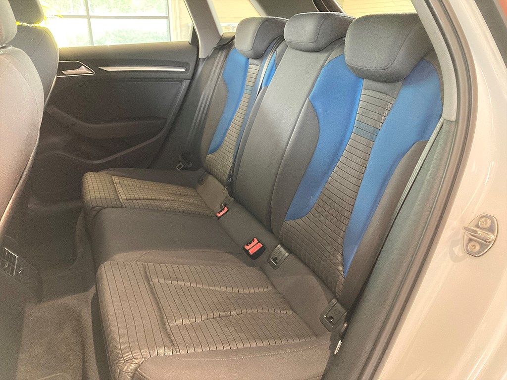 Bild på Sportback Proline 35 TFSI 150hk Aut - P-SENSORER,RATTVÄRME