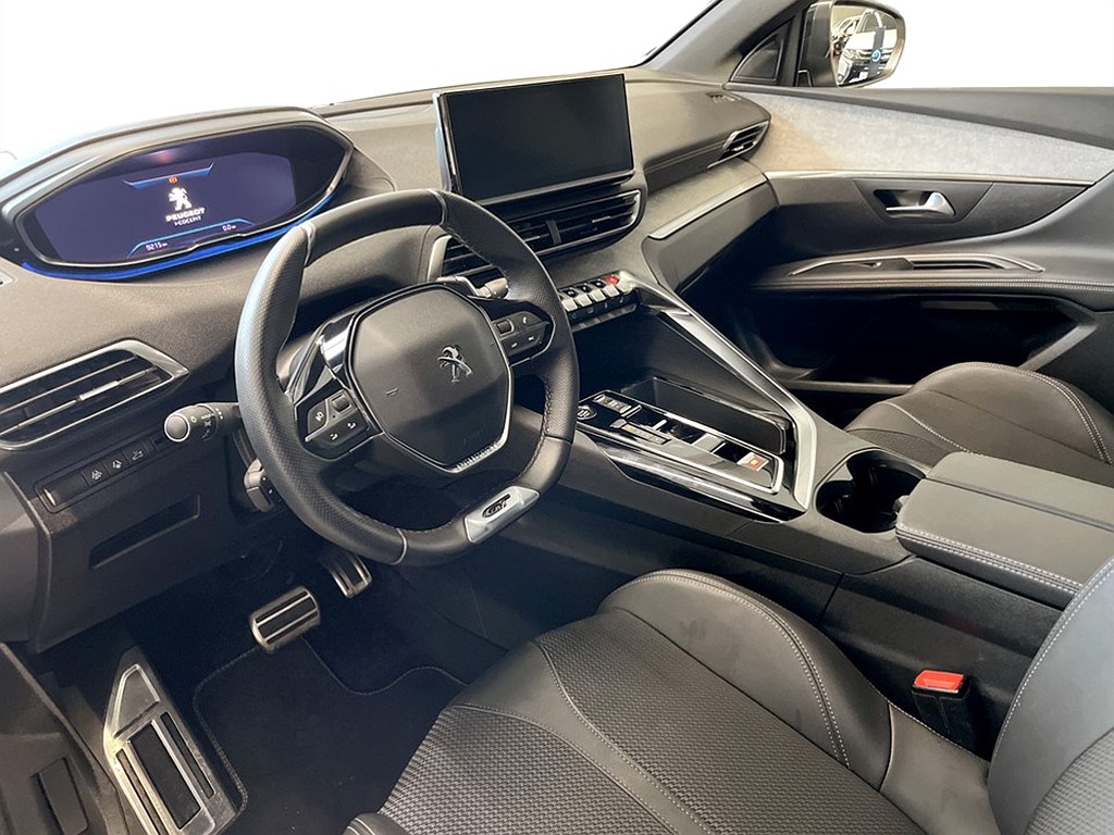 Bild på GT 1.2 PT 130hk Aut - B-KAMERA, CARPLAY