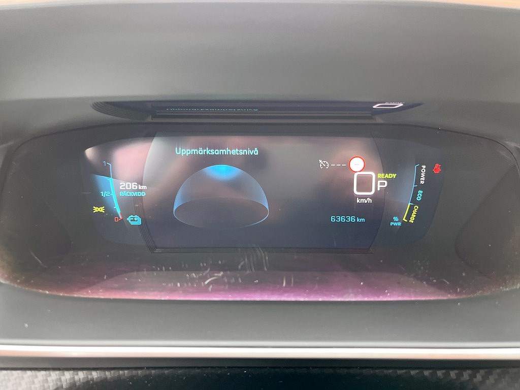 Bild på Allure Pack 50kWh 136hk Aut - B-KAMERA, EN ÄGARE