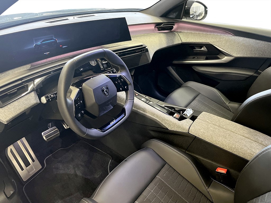 Bild på GT Hybrid 145hk Aut - 7-SITS,B-KAMERA,NAV
